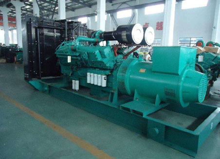 固安800kw康明斯柴油发电机组图片 固安800kw康明斯柴油发电机组图片